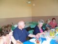 2010 r. 8.08. Krzczonowice. II SPOTKANIA PO LATACH- od lewej- Wanda Gromek z d. Puławska, Jerzy Góra, nauczycielka p. Hanna Jakubowska, Zofia Dulna, Krystyna Kuśmierz z d. Baka. Zdj. nades. Maria Libuda 08/2010r.