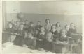 1960 r.Krzczonowice, Szkoła Podstawowa, II klasa, rocznik 1952, nauczycielka - Pani Janina Rutkowska, dziewczynki - I rząd od prawej, Ewa Granat, Józefa Niedbała, Halinka Bucior, NN, II rząd - Krysia Słapek, Bożenka Bogdańska, Basia Kulczuga, NN. Chłopcy - I rząd od prawej - Tadek Granat, Michał Gałka, Michał Rużalski, II rząd - Witek Puławski, NN, NN. Zdj. nadesłała Bożena Kwiecińska z d. Bogdańska 26.08.2012 r.