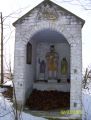 Najmłodsza kapliczka z lat 60. XX w. ze starymi figurami. Wykonawcą był Pan Jan Stan. Fot. Agnieszka Kubala