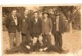 Grupa polskich jeńców wojennych 1939-1945 w obozie jenieckim w Darmsadt- Niemcy w służbie cywilnej.Stoi pierwszy z lewej Pan Stefan Rużalski
