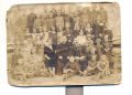 Szkoła Powszechna w Krzczonowicach. XXw. Lata ok. 1925- 1928?.Nauczyciele -M. Korczyńska. Gołąb Władysław, ksiądz - NN,I rząd od dołu , od prawej - Ćwik Henryk, Łabuz, Oficjalski Henryk, Wilczak Gustaw, NN, NN, 3 rząd od dołu , od prawej - Przysucha Józefa, NN, Siwińska Maria, NN, Jagiełło,Kolasa Władysław,Kaca Justyna, NN, NN, Ojczymek Irena, Przysucha Maria, NN. Druga w lewo od nauczycielki to Stasia Krzakówna. Zdj. nadesł. Danuta Merdalska z d. Rutkowska 6.01.2010 r.