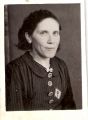 XXw. 1943 r. Tettaw. Joanna Banak ( powiązana z rodziną Rużalskich z Krzczonowic)  w niewoli niemieckiej. Zdj. nadesłał Radosław Iskra z Brzezia 16.02.2010 r.