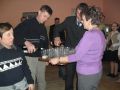 6.03.2010 r. DZIEŃ KOBIET W KRZCZONOWICACH. ZA ZDROWIE PAŃ, ZA ZDROWIE...Od lewej - Roman Niedbała, Sławomir Pięta, Michał Szczęsny, Zofia  Stępien. Fot. Maria Libuda