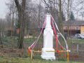 28.03.2015 r. Krzczonowice.I historyczna Droga Krzyżowa. Z tej okazji wszystkie kapliczki , figury zostały odnowione i pięknie udekorowane. Zdj. Maria Krzysiek