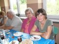 2010 r.8.08. Krzczonowice. II SPOTKANIA PO LATACH . Nauczyciele p.Nowakowscy ze swoją córką Elżbietą Kilijańską. zdj. nades. Maria Libuda 08/2010r.